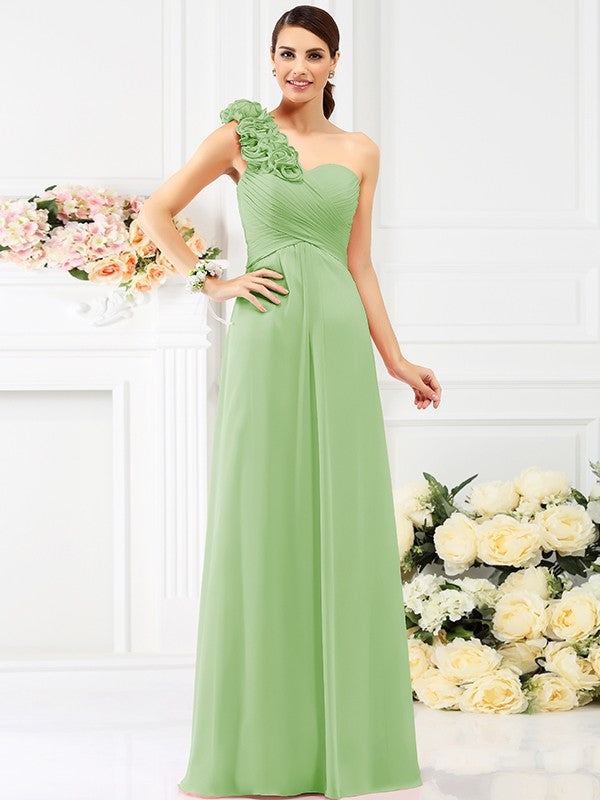 Charming One Shoulder Hand-Made Flower Sleeveless Long Chiffon Bridesmaid Dresses