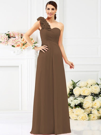 Charming One Shoulder Hand-Made Flower Sleeveless Long Chiffon Bridesmaid Dresses