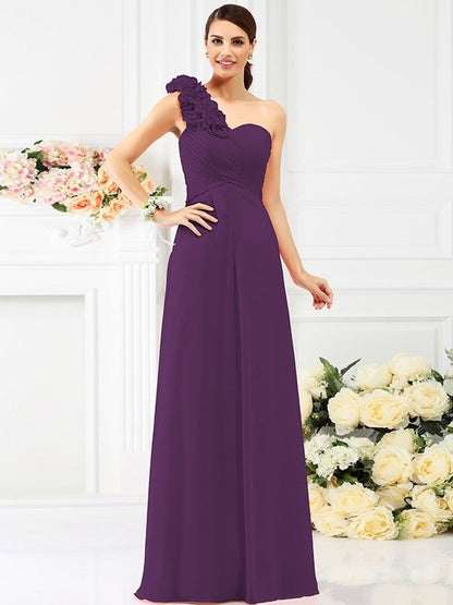 Charming One Shoulder Hand-Made Flower Sleeveless Long Chiffon Bridesmaid Dresses