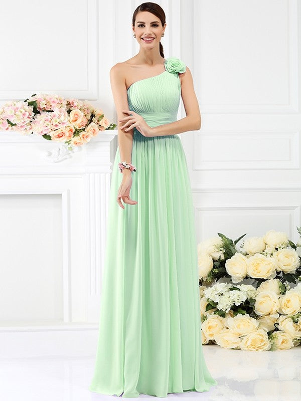 Charming One Shoulder Pleats Hand-Made Flower Sleeveless Long Chiffon Bridesmaid Dresses