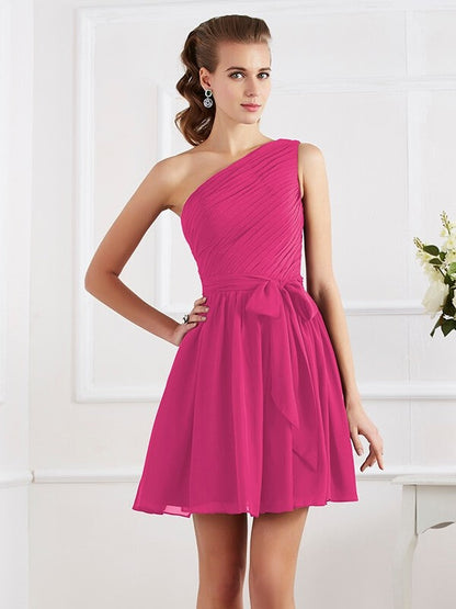 Charming Pleats One Shoulder Sleeveless Short Chiffon Bridesmaid Dresses