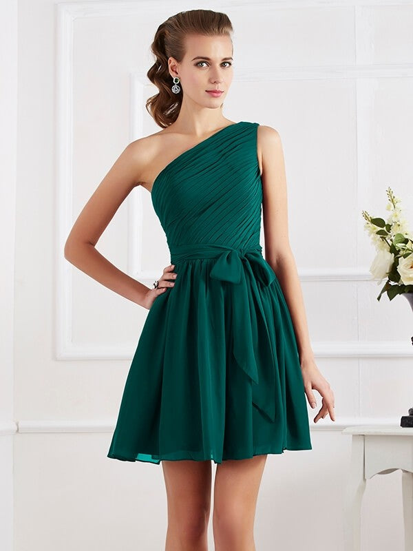 Charming Pleats One Shoulder Sleeveless Short Chiffon Bridesmaid Dresses