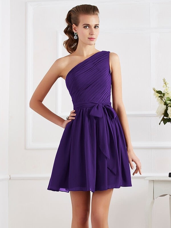 Charming Pleats One Shoulder Sleeveless Short Chiffon Bridesmaid Dresses