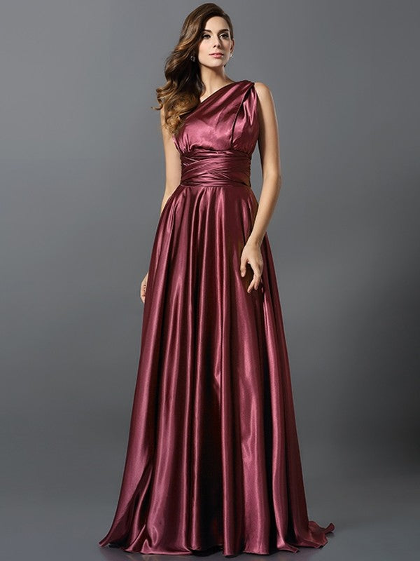 Charming Pleats Sleeveless Long Bridesmaid Dresses