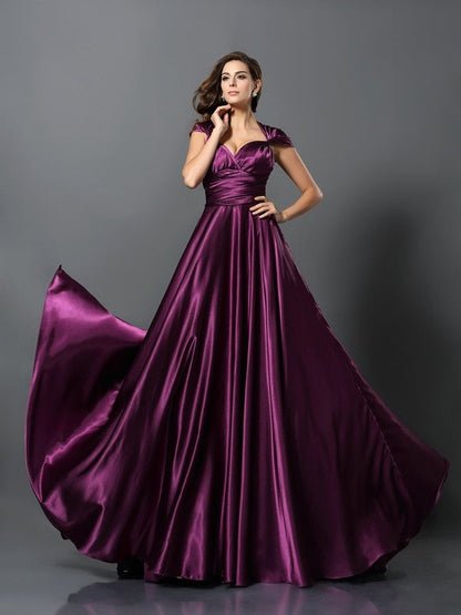 Charming Pleats Sleeveless Long Bridesmaid Dresses