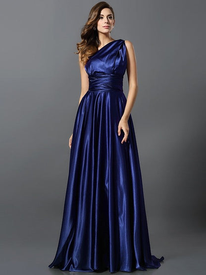 Charming Pleats Sleeveless Long Bridesmaid Dresses