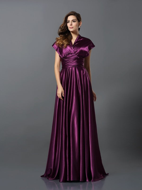 Charming Pleats Sleeveless Long Bridesmaid Dresses