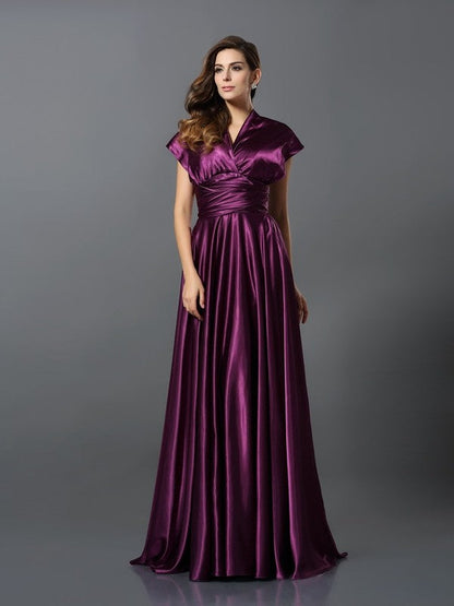 Charming Pleats Sleeveless Long Bridesmaid Dresses