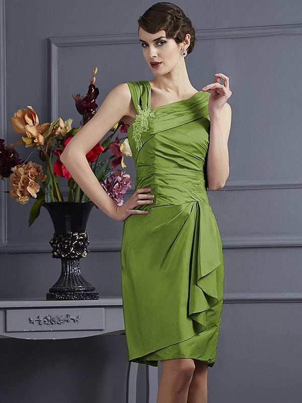 Charming Sleeveless Applique Short Taffeta Bridesmaid Dresses