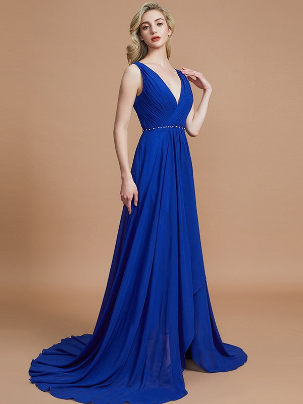 Charming Sleeveless V-neck Chiffon Bridesmaid Dresses