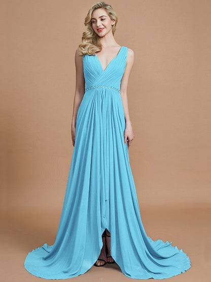 Charming Sleeveless V-neck Chiffon Bridesmaid Dresses