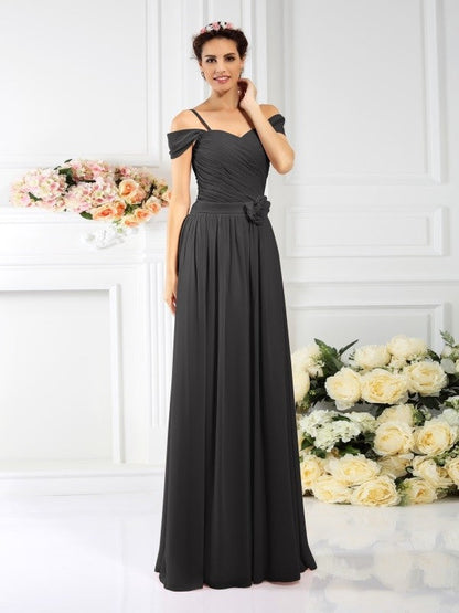 Charming Spaghetti Straps Pleats Sleeveless Long Chiffon Bridesmaid Dresses