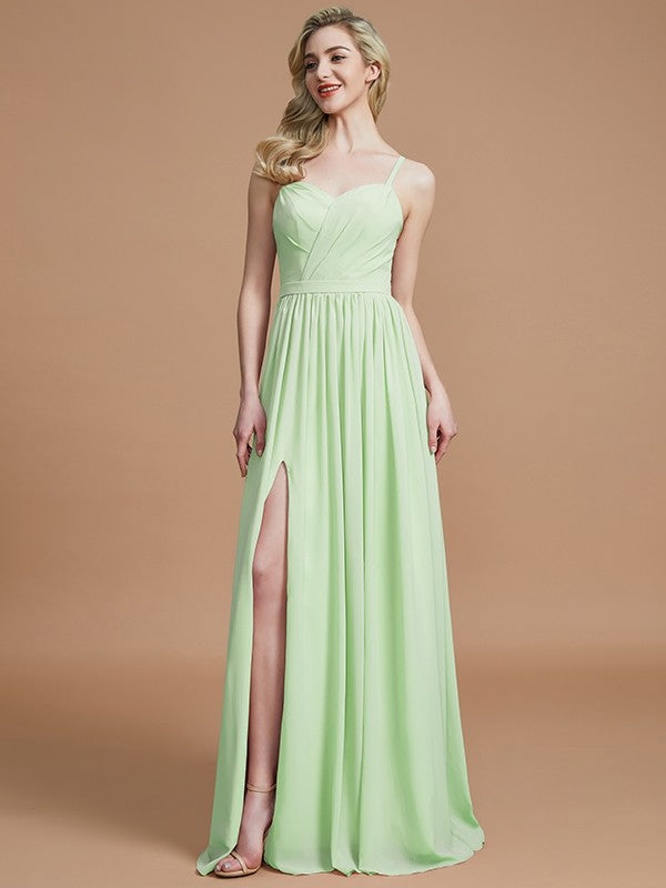 Charming Spaghetti Straps Sleeveless Ruched Chiffon Bridesmaid Dresses