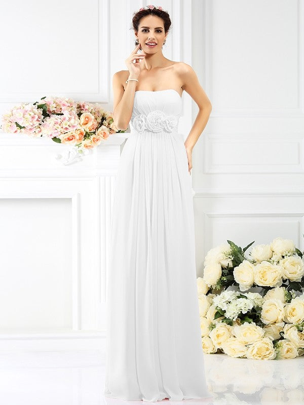 Charming Strapless Hand-Made Flower Sleeveless Long Chiffon Bridesmaid Dresses