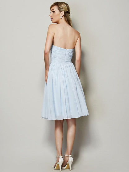 Charming Strapless Sleeveless Hand-Made Flower Short Chiffon Bridesmaid Dresses