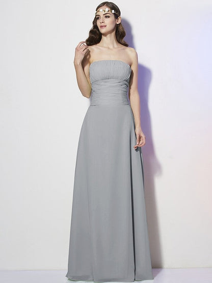 Charming Strapless Sleeveless Pleats Long Chiffon Bridesmaid Dresses