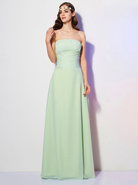 Charming Strapless Sleeveless Pleats Long Chiffon Bridesmaid Dresses