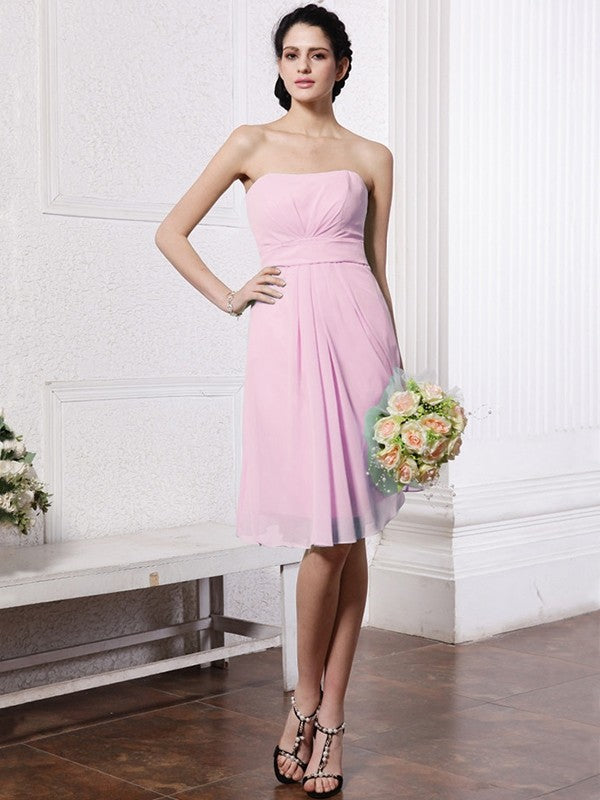 Charming Strapless Sleeveless Pleats Short Chiffon Bridesmaid Dresses