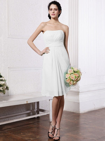 Charming Strapless Sleeveless Pleats Short Chiffon Bridesmaid Dresses