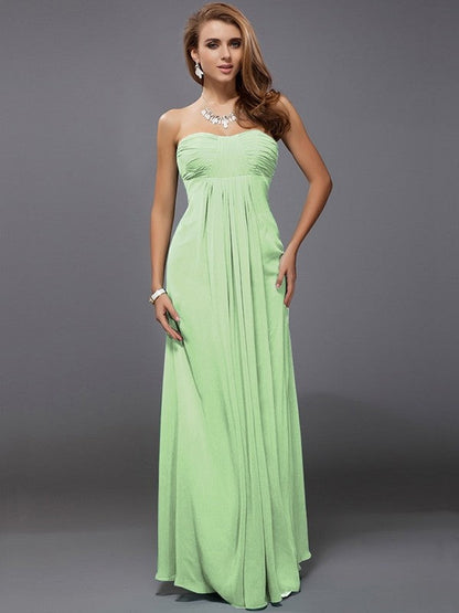 Charming Strapless Sleeveless Ruffles Long Chiffon Bridesmaid Dresses