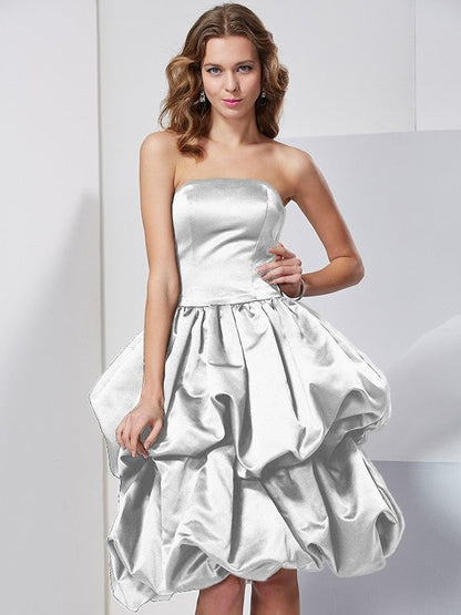 Charming Strapless Sleeveless Short Satin Bridesmaid Dresses