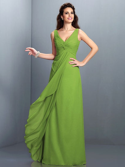 Charming Straps Pleats Sleeveless Long Chiffon Bridesmaid Dresses