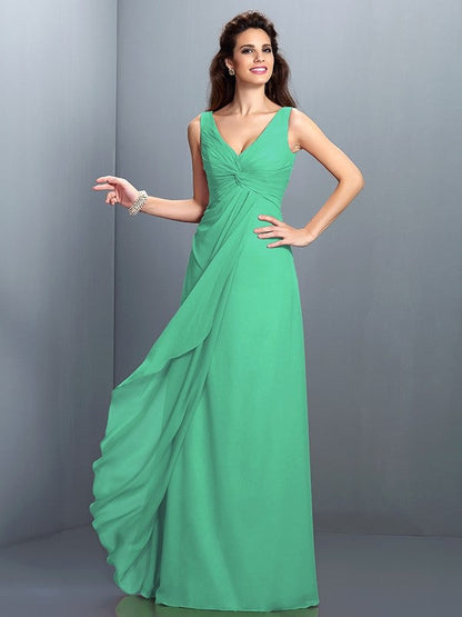 Charming Straps Pleats Sleeveless Long Chiffon Bridesmaid Dresses