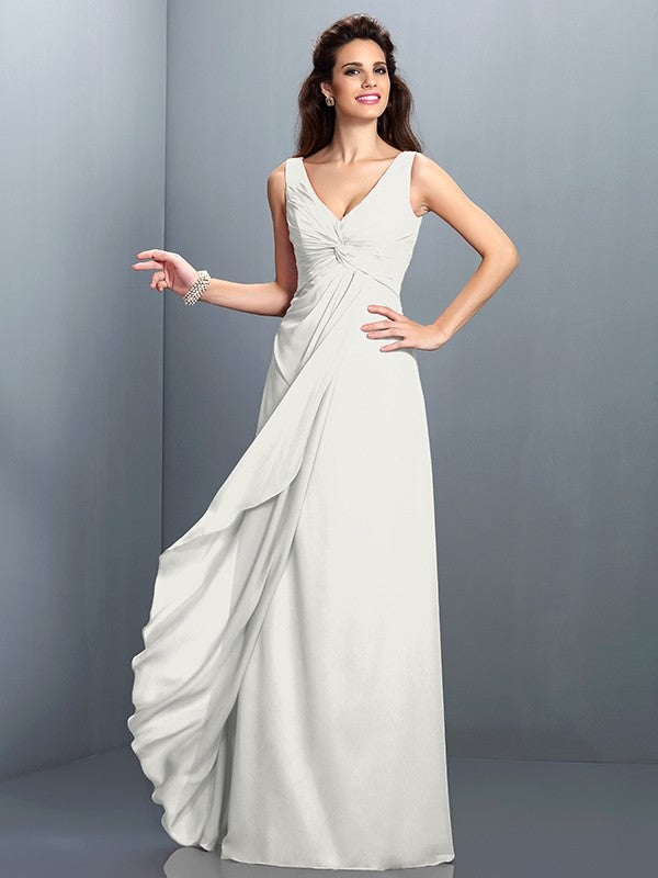 Charming Straps Pleats Sleeveless Long Chiffon Bridesmaid Dresses