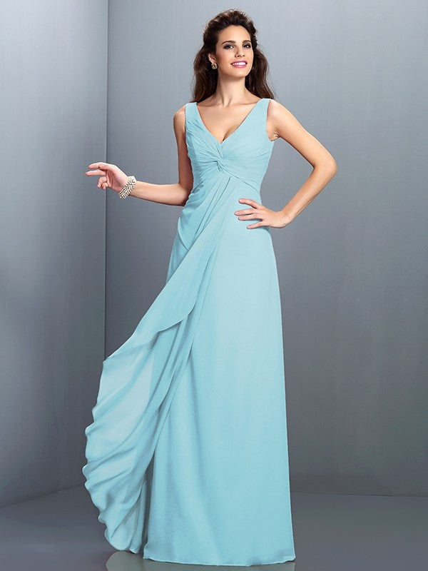 Charming Straps Pleats Sleeveless Long Chiffon Bridesmaid Dresses