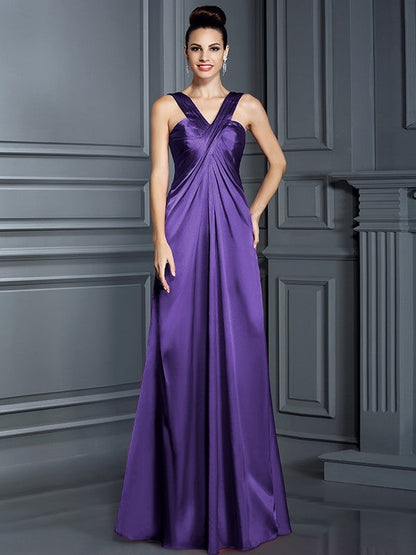 Charming Straps Sleeveless Long Bridesmaid Dresses