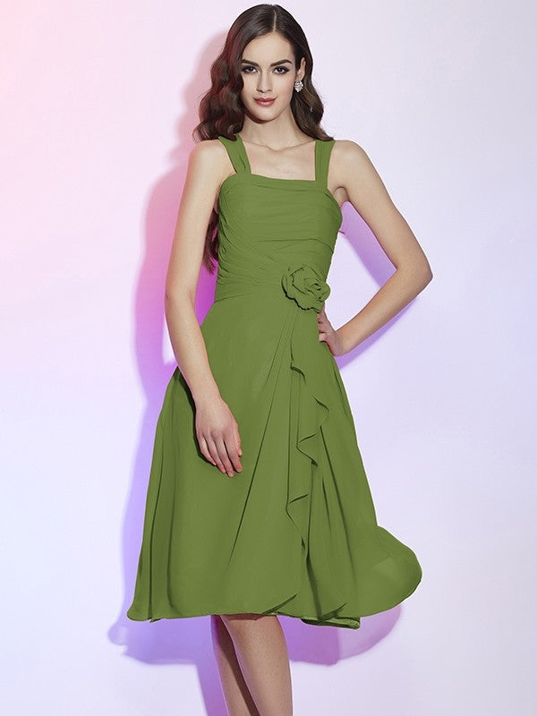 Charming Straps Sleeveless Pleats Applique Short Chiffon Bridesmaid Dresses