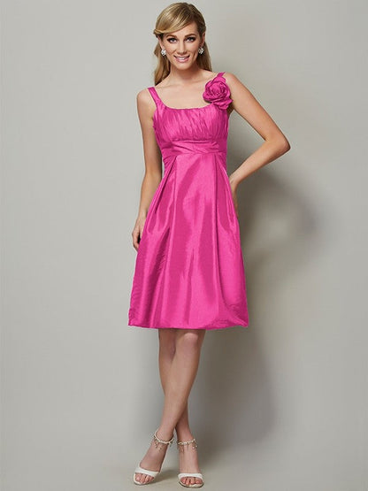 Charming Straps Sleeveless Pleats Short Taffeta Bridesmaid Dresses