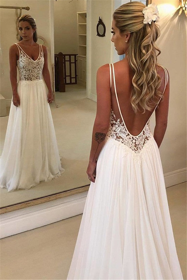 Charming V Neck Sleeveless Wedding Dress With Lace Appliques