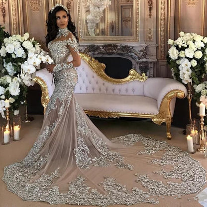 Classic High neck Long Sleevess Mermaid Wedding Dress Silver Tulle Bridal Gowns with Lace Appliques