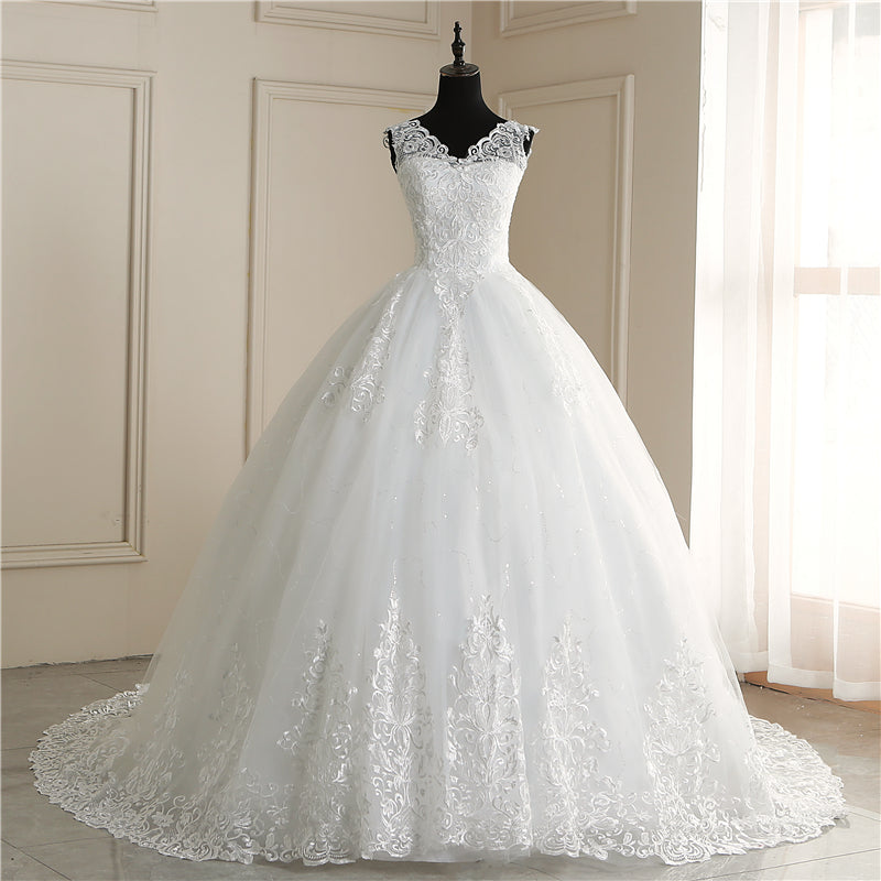 Classic White V neck Sleeveless Ball Gown Lace Wedding Dress