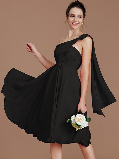 Classy Sleeveless One Shoulders Ruched Short/Mini Chiffon Bridesmaid Dresses