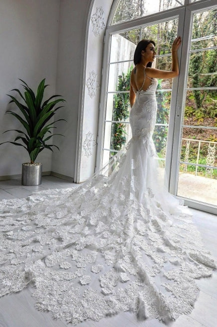 Classy Sleeveless Spaghetti Straps Mermaid Wedding Dresses with Chapel Train