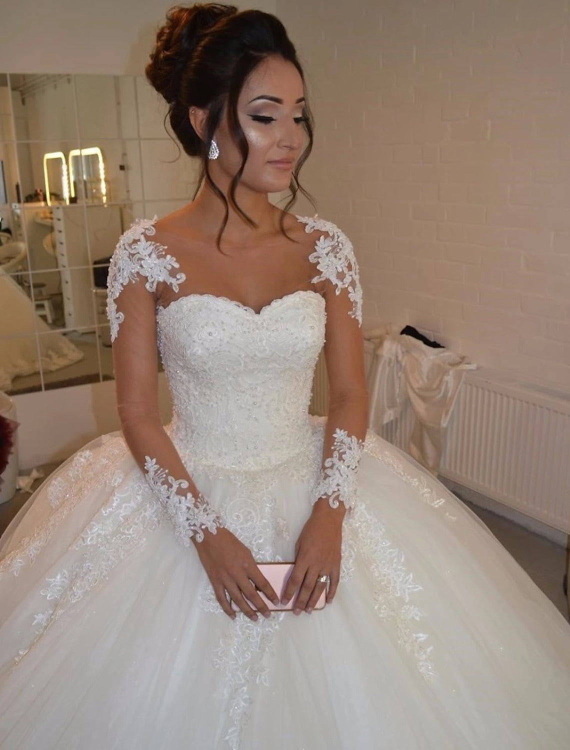 Ball Gown Sweetheart Floor-length Lace Wedding Dress