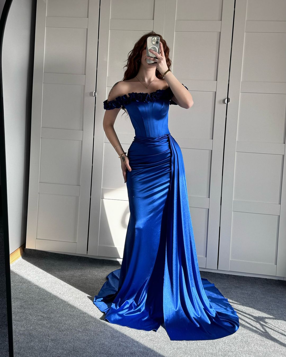 edgynewlook Stunning Royal Blue Satin Off the Shoulder Sleeveless Long Prom Dress with Pleated