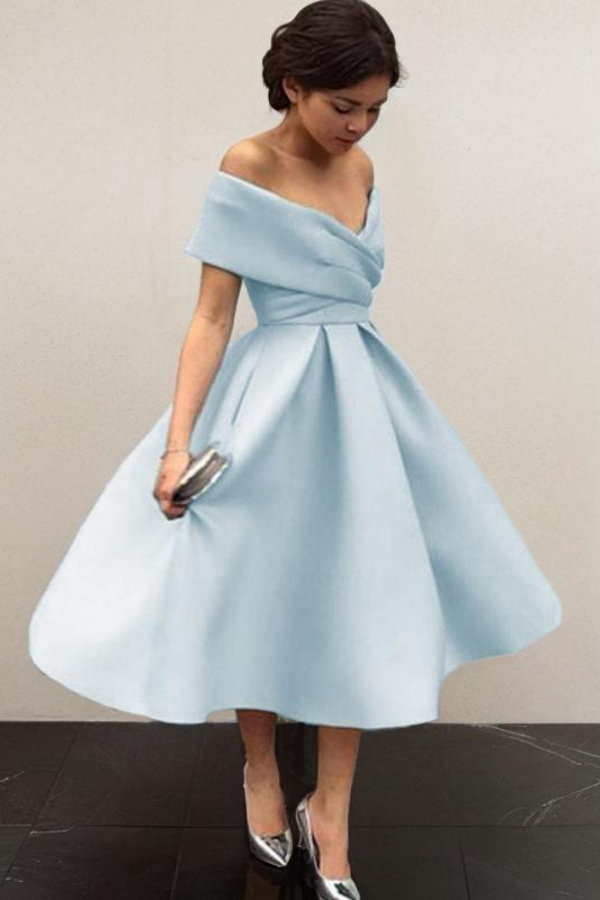 Elegant Baby Blue Off-the-shoulder Homecoming Dress Ball Gown Prom Dress HC0043