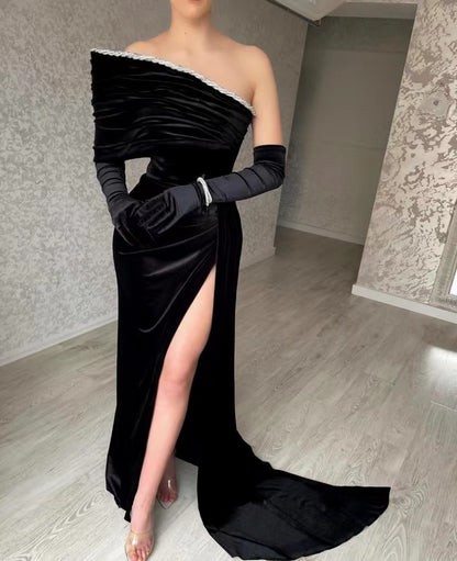 Off-the-Shoulder Black Dress Prom Dress Satin with gloves