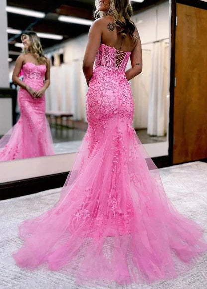 Pink Mermaid Sweetheart Neck Lace Long Prom Dress With Appliques