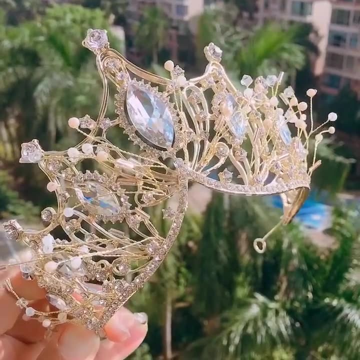 Children's Dress Accessories Vintage Elegant Crystal Crown Headpiece