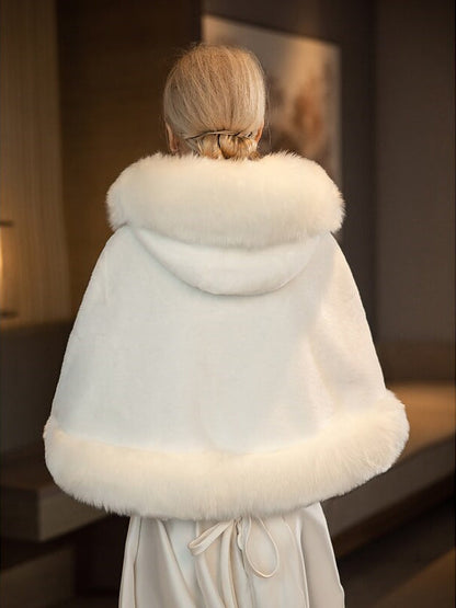 Shawls Bridal‘s Wraps Elegant Keep Warm Sleeveless White Faux Fur Fall Wedding With Pure Color