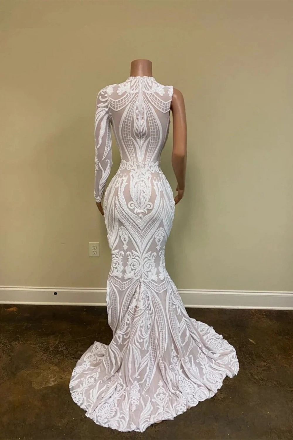 White One-Shoulder Long Sleeves Prom Dress Mermaid Sequins Lace With Split gh792