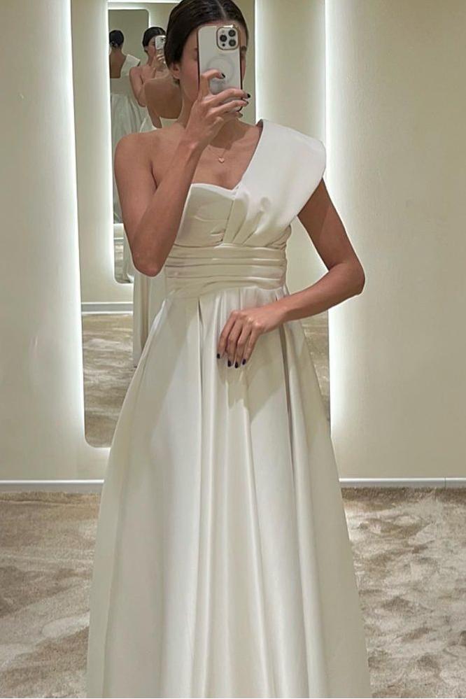 edgynewlook Glamorous White Satin One Shoulder Sleeveless Long Prom Dress with Pleated