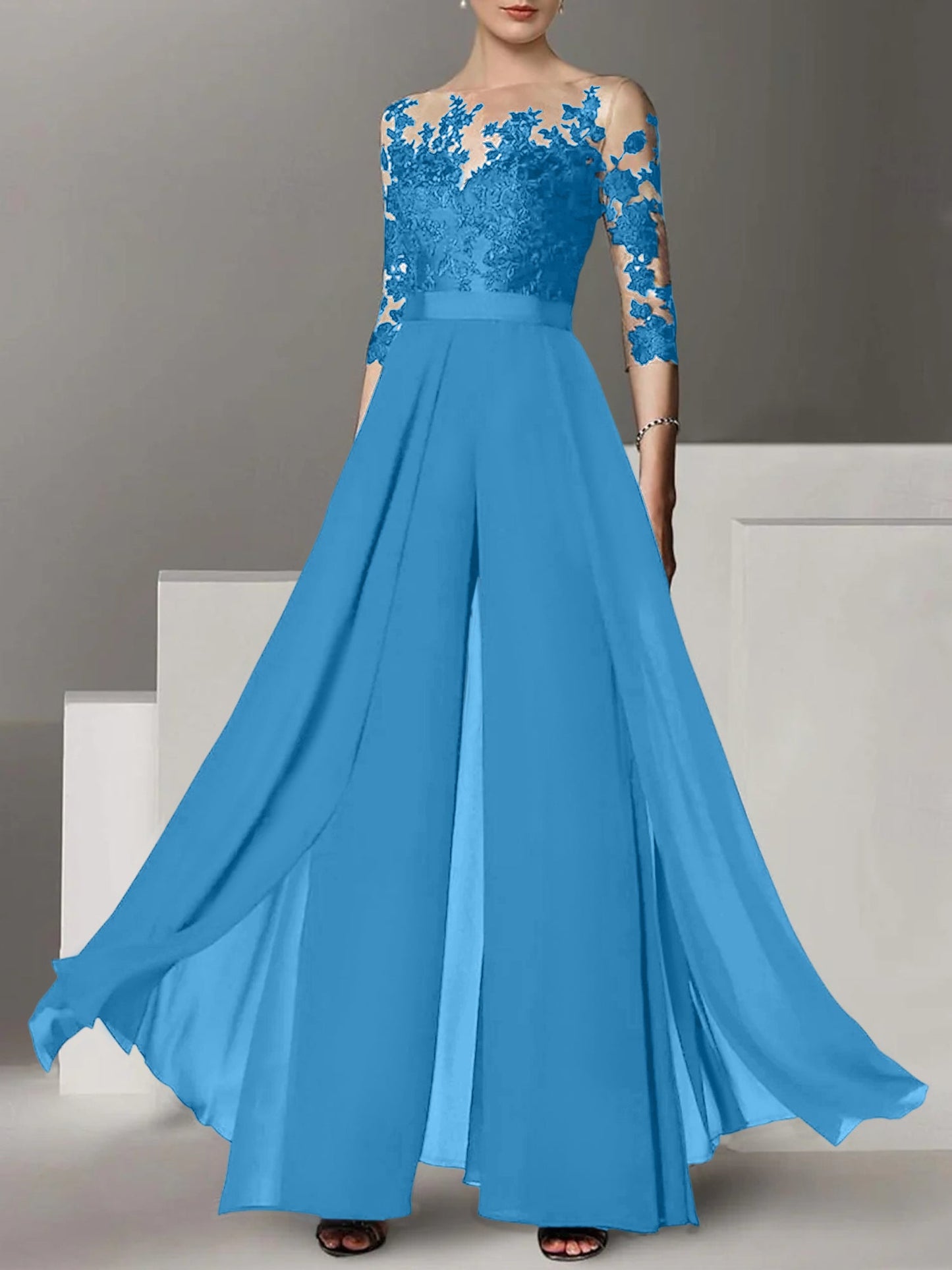 A-Line/Princess Jewel Neck 3/4 Length Sleeves Floor-Length Mother of the Bride Pantsuits with Applique