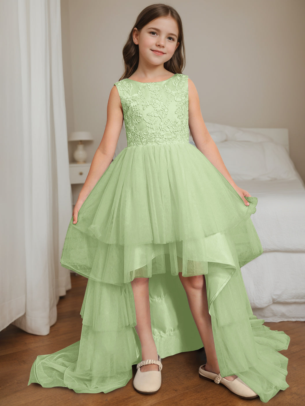 Ball-Gown Scoop Neck Sleeveless Asymmetrical Flower Girl Dress with Bowknot