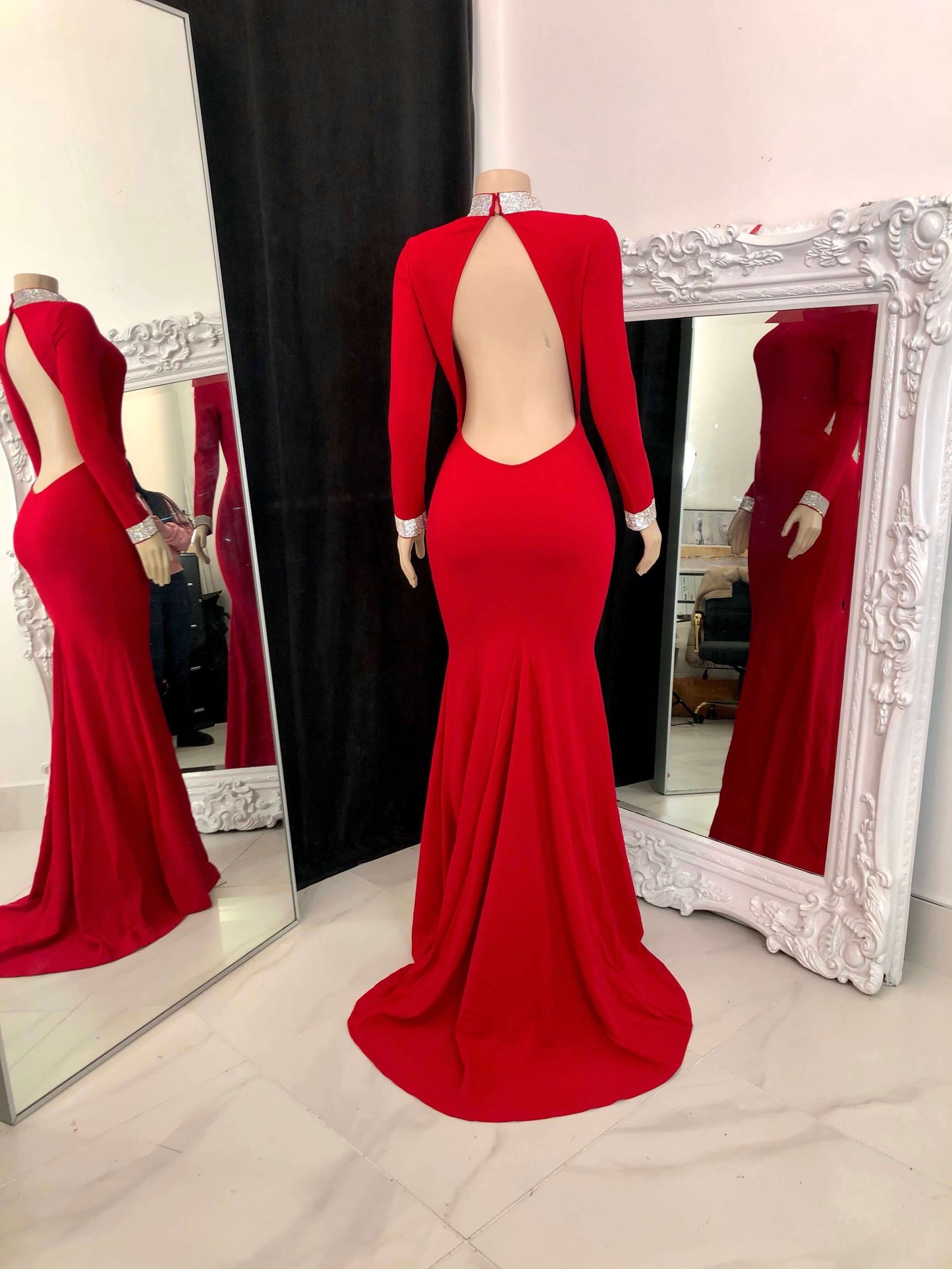 Simple Red Prom Dress Long Sleeves Open Back With Meimaid YL0132