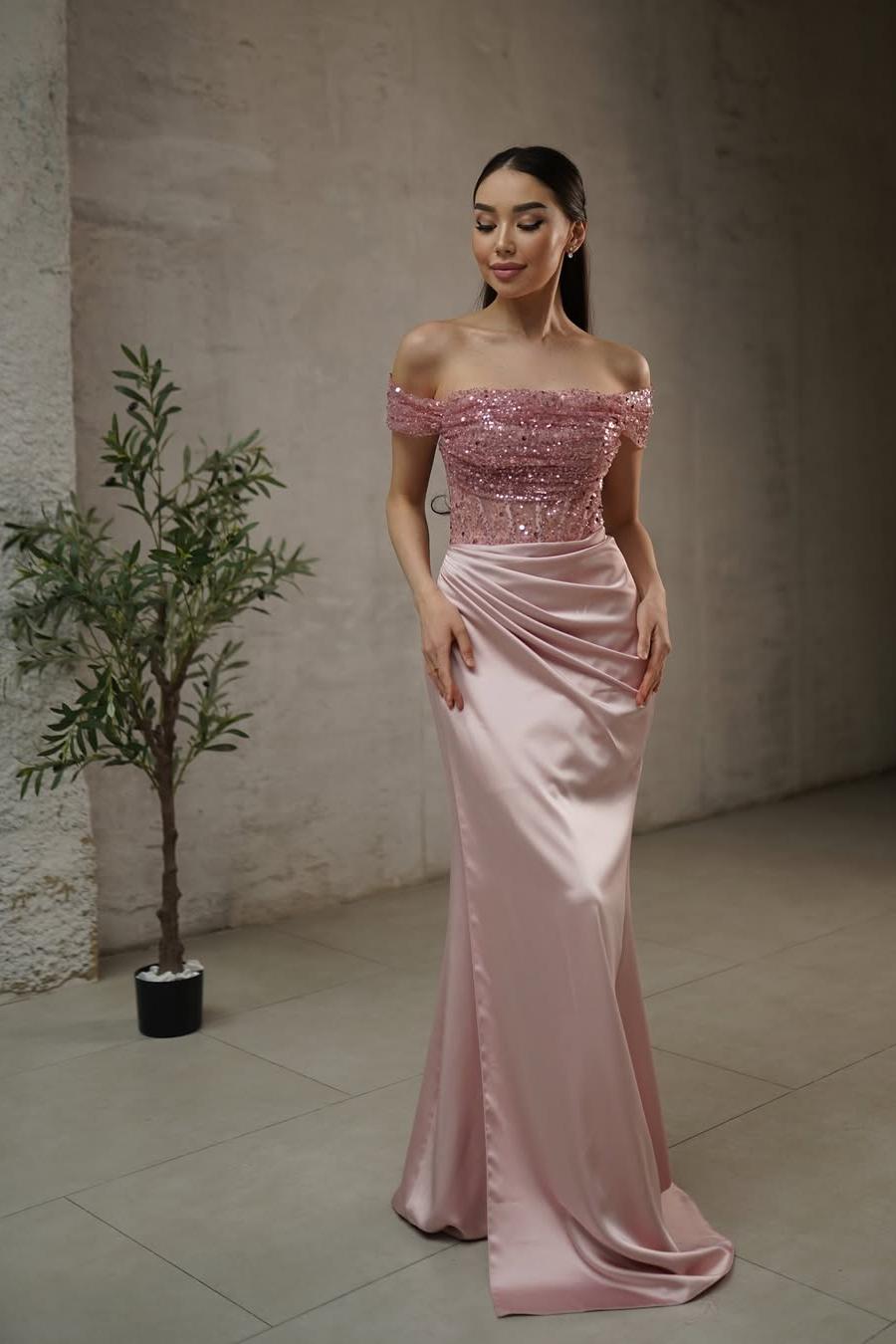 edgynewlook Stunning Blushing Pink Satin Strapless Off the Shoulder Prom Dress with Sequins